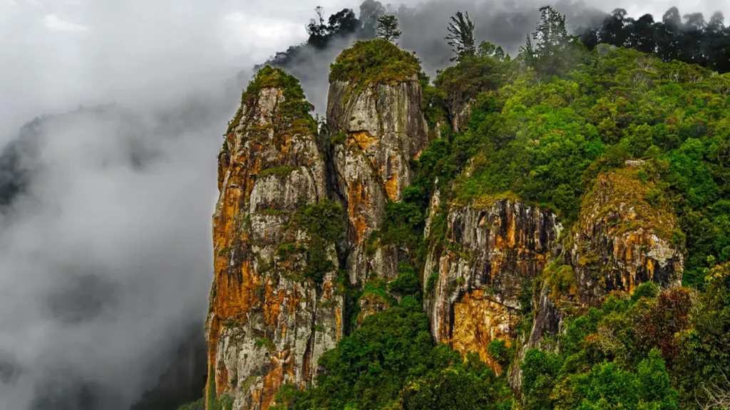 Pillar Rocks Kodaikanal