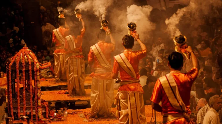 ganga aarti time in varanasi